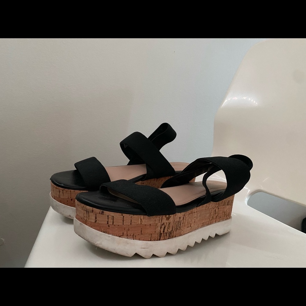 madden platform sandals!